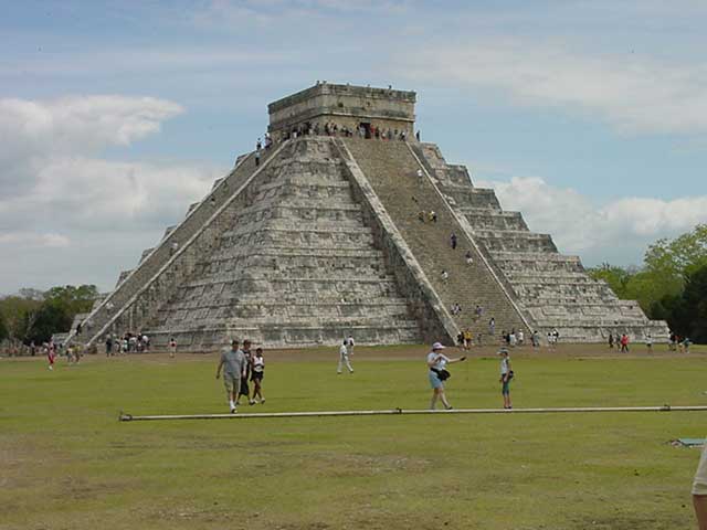 El Castillo.